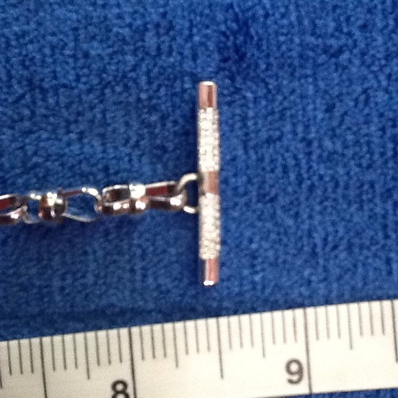 Toggle Bracelet - Picture 3 of 3